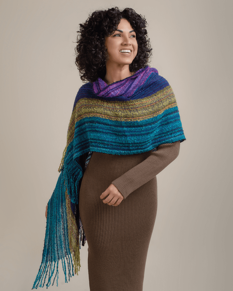 
                
                    Charger l&amp;#39;image dans la visionneuse de la galerie, Peruvian Nuna Scarves Purple Raymi Alpaca Wool Wrap Shawl
                
            