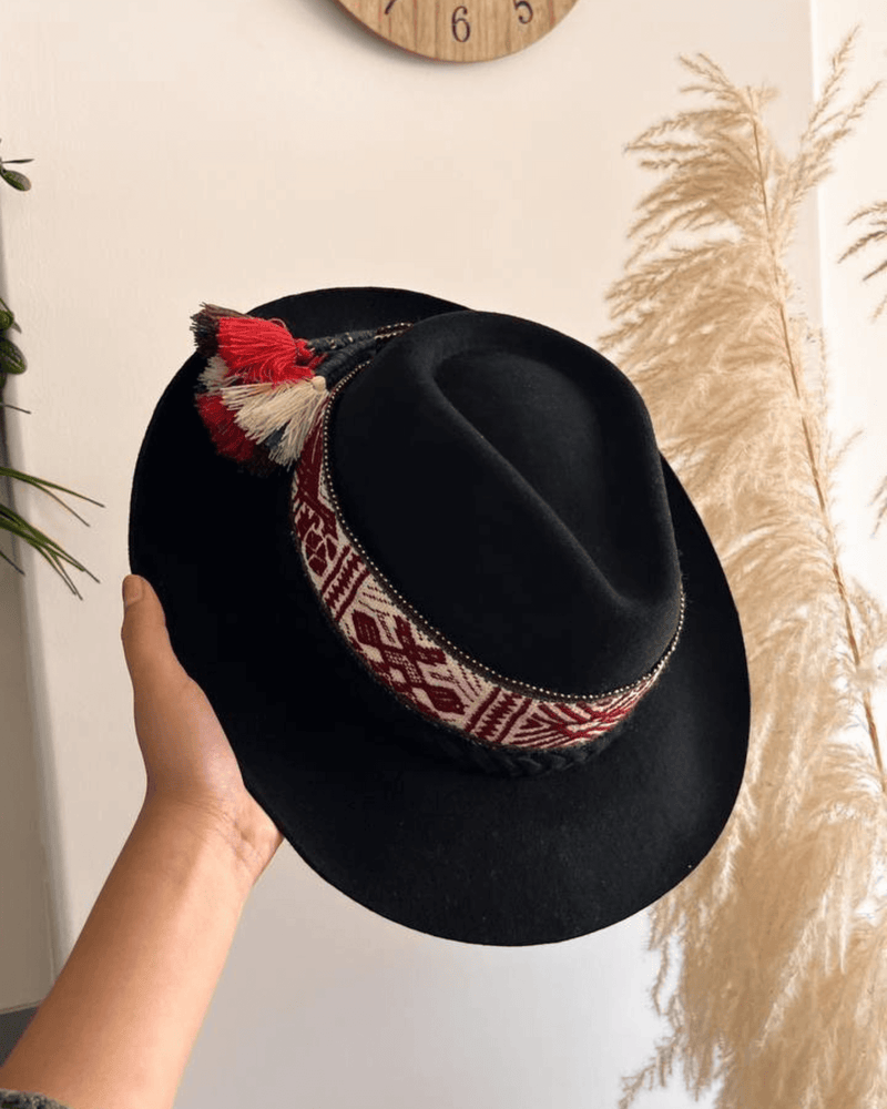
                
                    Load image into Gallery viewer, Peruvian Nuna Black Western Hat - 58&amp;quot;
                
            