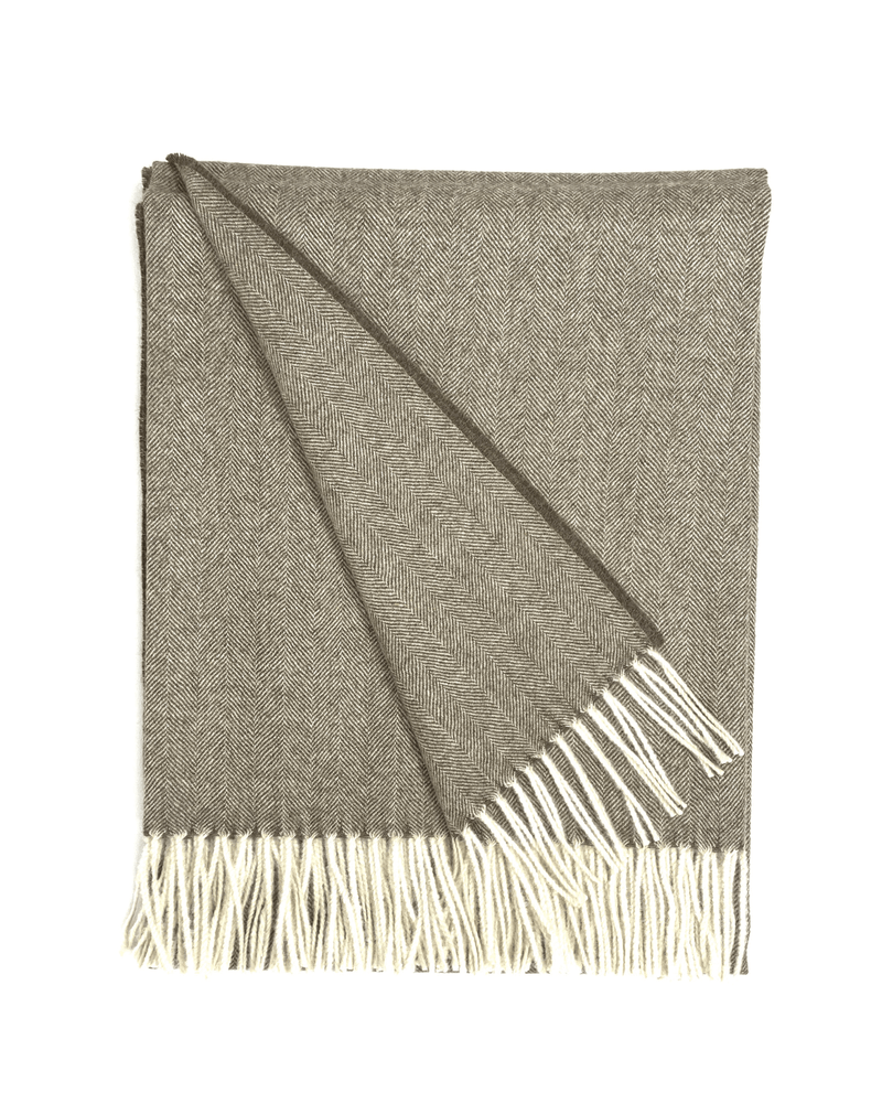
                
                    Load image into Gallery viewer, Chani Alpaca Wool Blanket-Peruvian Nuna
                
            