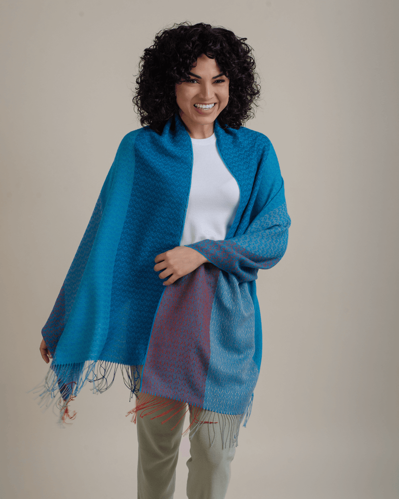 Peruvian Nuna Shawls Urma Alpaca Wool & Silk Shawl